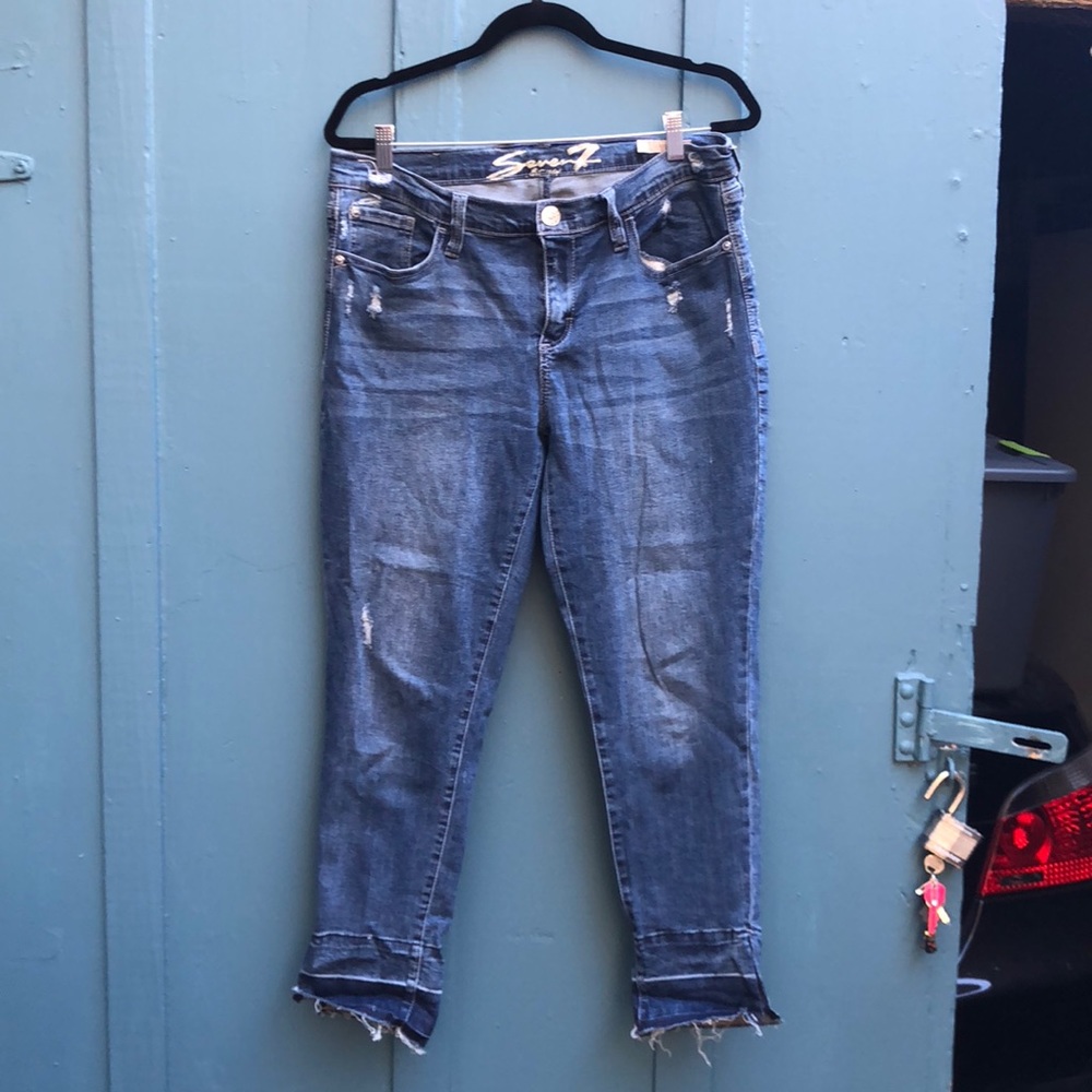 NWOT Distressed Seven Jeans
